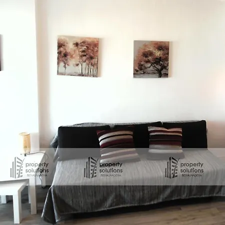 Apartment 714 Iris - Vista Al Mar - Cerca De Tren, Restaurantes, Tiendas - Playa A 10 Min Caminando