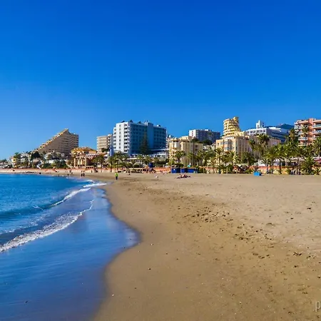 Apartment 714 Iris - Vista Al Mar - Cerca De Tren, Restaurantes, Tiendas - Playa A 10 Min Caminando Benalmadena